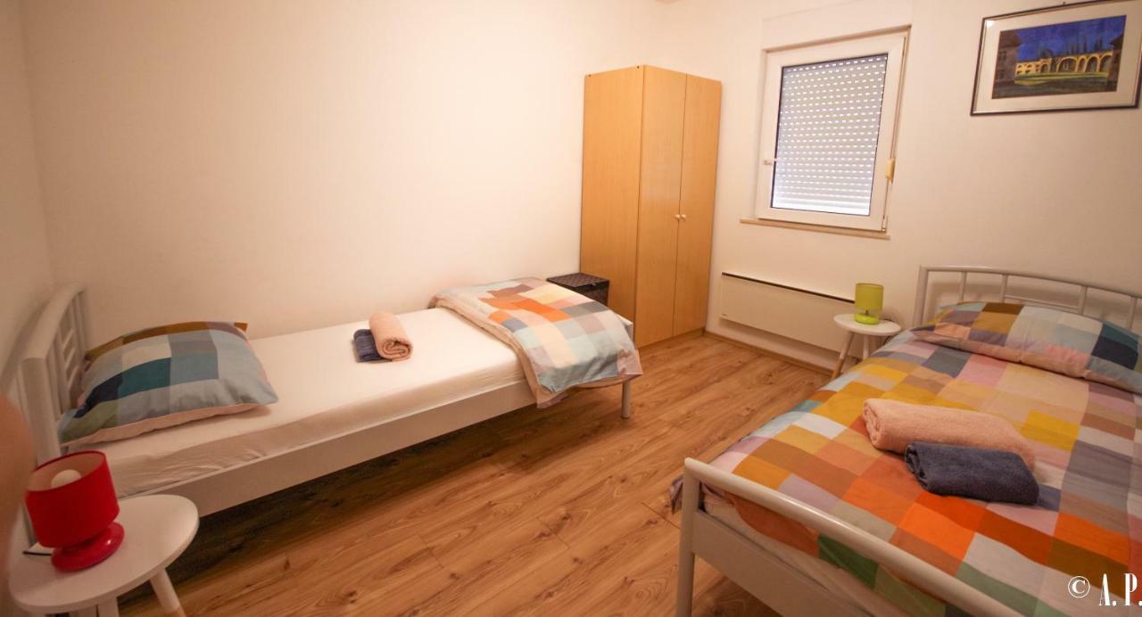 Sandra Apartments Konavle Exterior photo