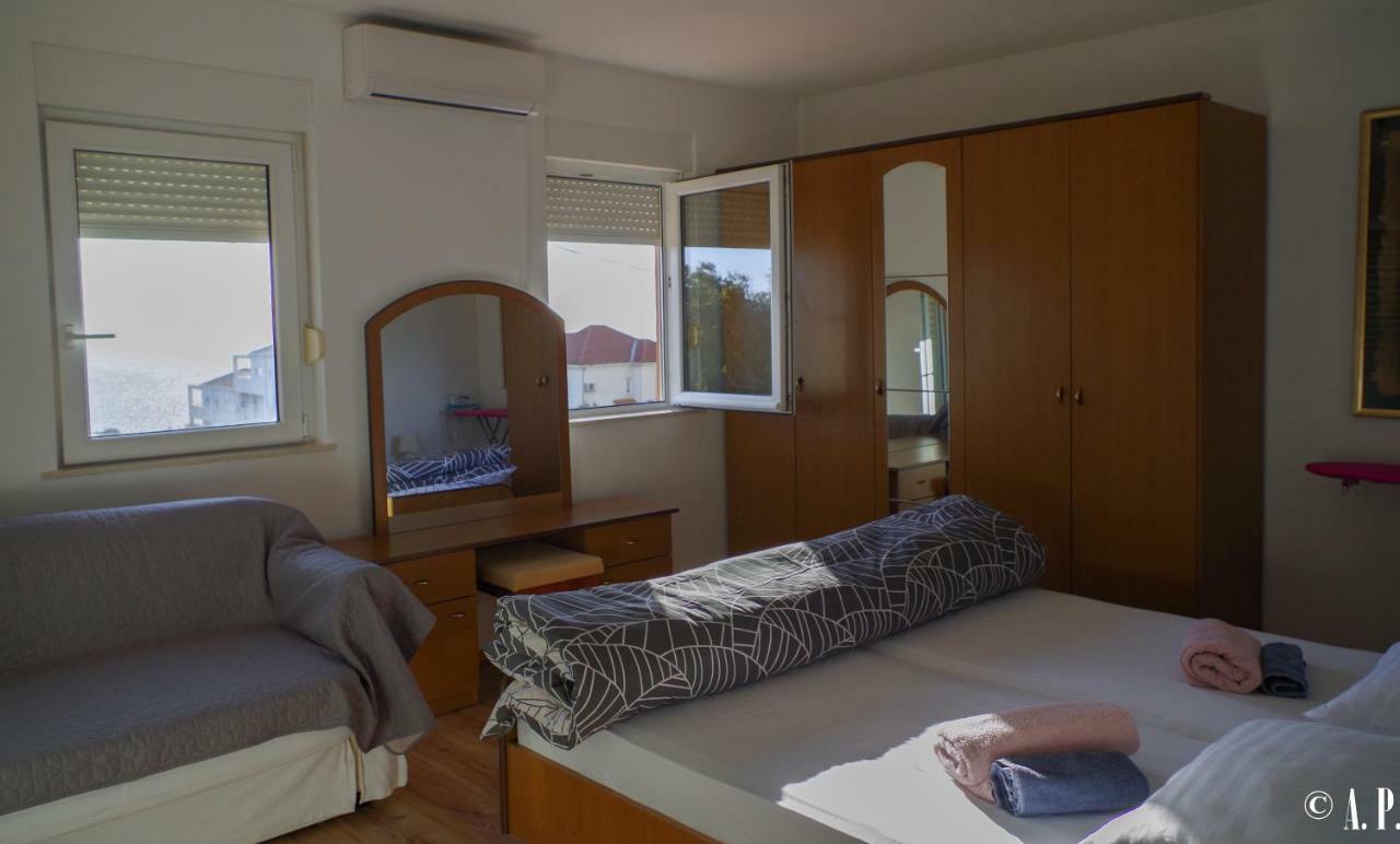 Sandra Apartments Konavle Exterior photo