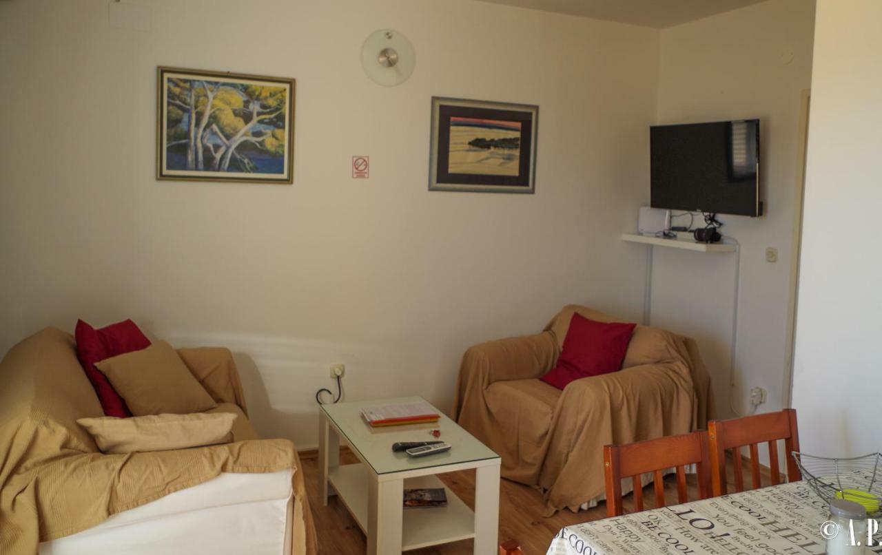Sandra Apartments Konavle Exterior photo