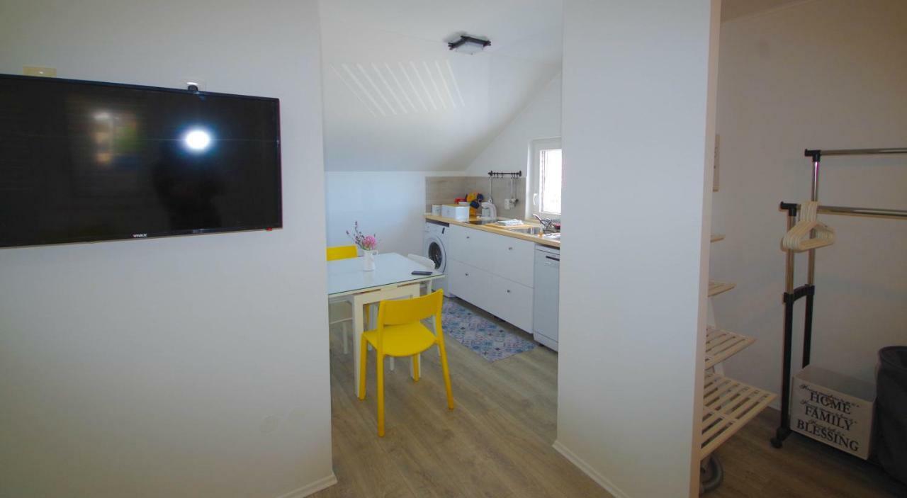 Sandra Apartments Konavle Exterior photo